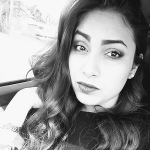 Meet your Posher, Carla